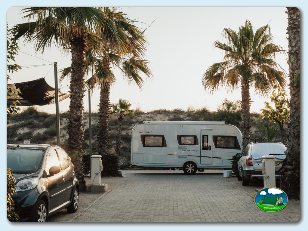 PARCELA GRAN CONFORT en Camping Kikopark Oliva, Valencia, España