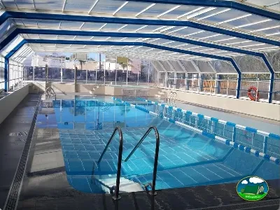 Piscina cubierta climatizada del Camping L`Alqueria, Gandía (Valencia)