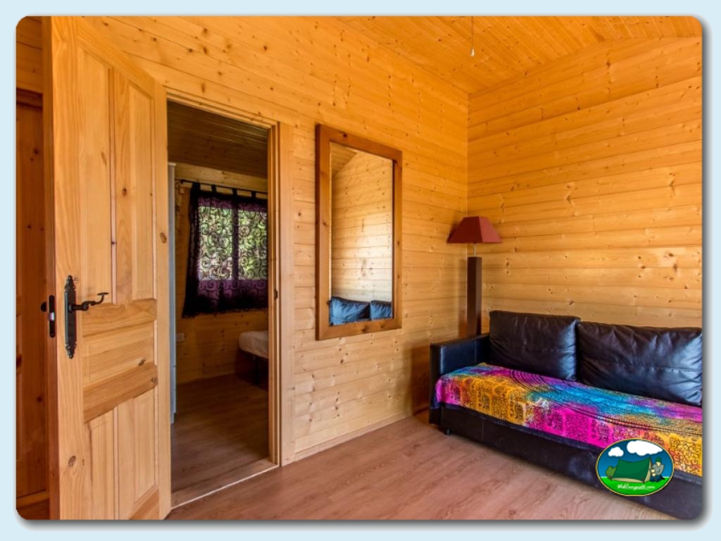 Casa de Madera en Camping San Vicente, Valencia, España