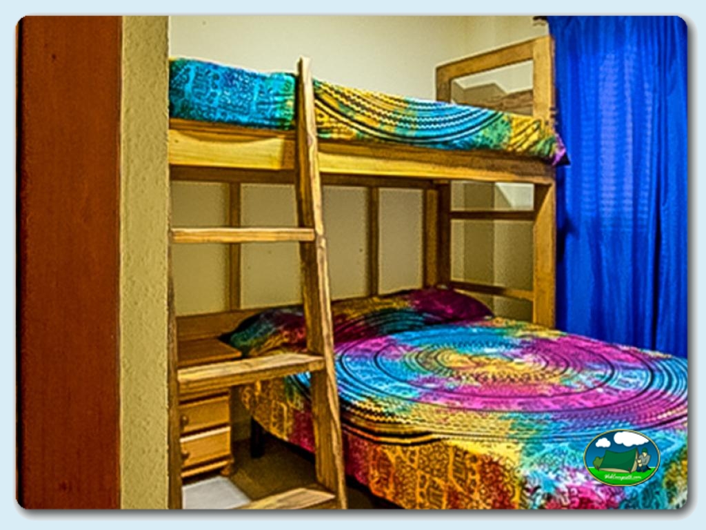 Chalet 15 en Camping San Vicente, Valencia, España