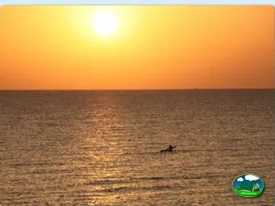 Playa junto al mar atardecer del Camping San Vicente, Xeraco (Valencia)