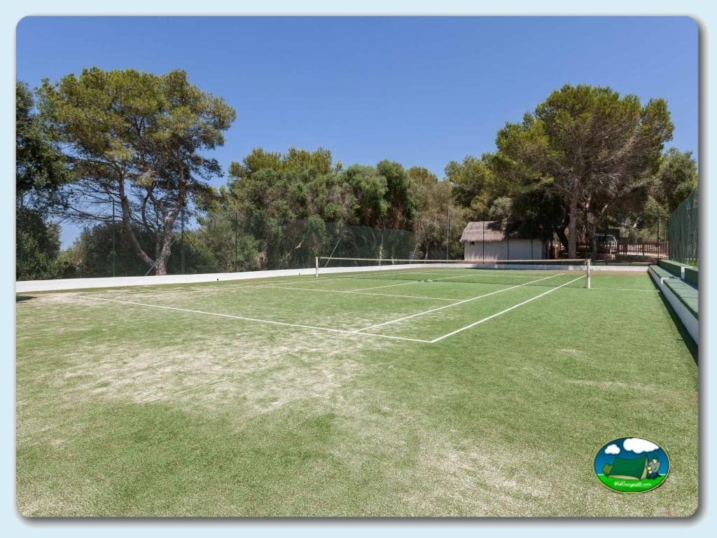 Zonas deportivas en Camping Son Bou, España