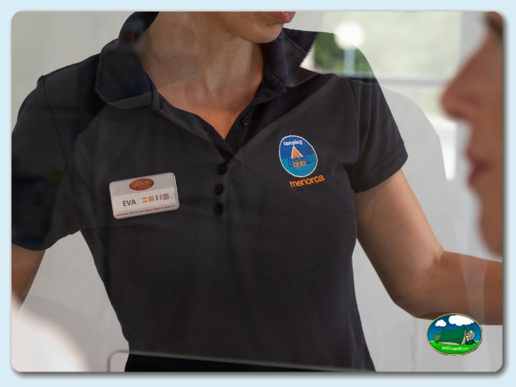 Recepci&oacute;n en Camping Son Bou, España