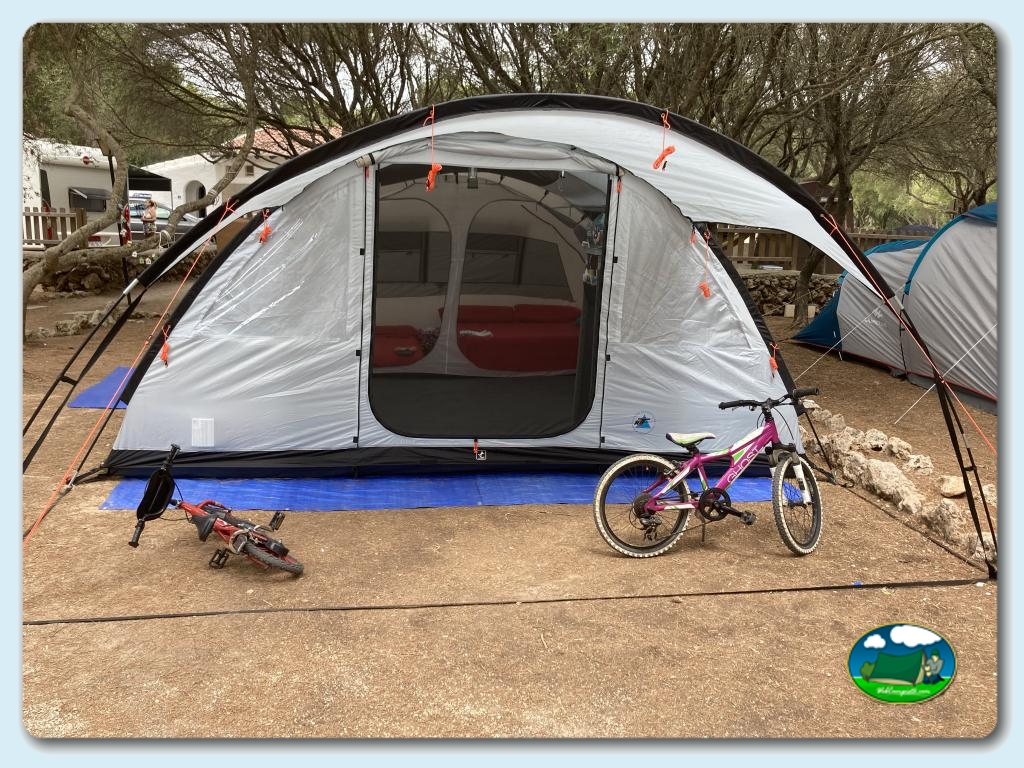 Parcelas acampada en Camping Son Bou, España