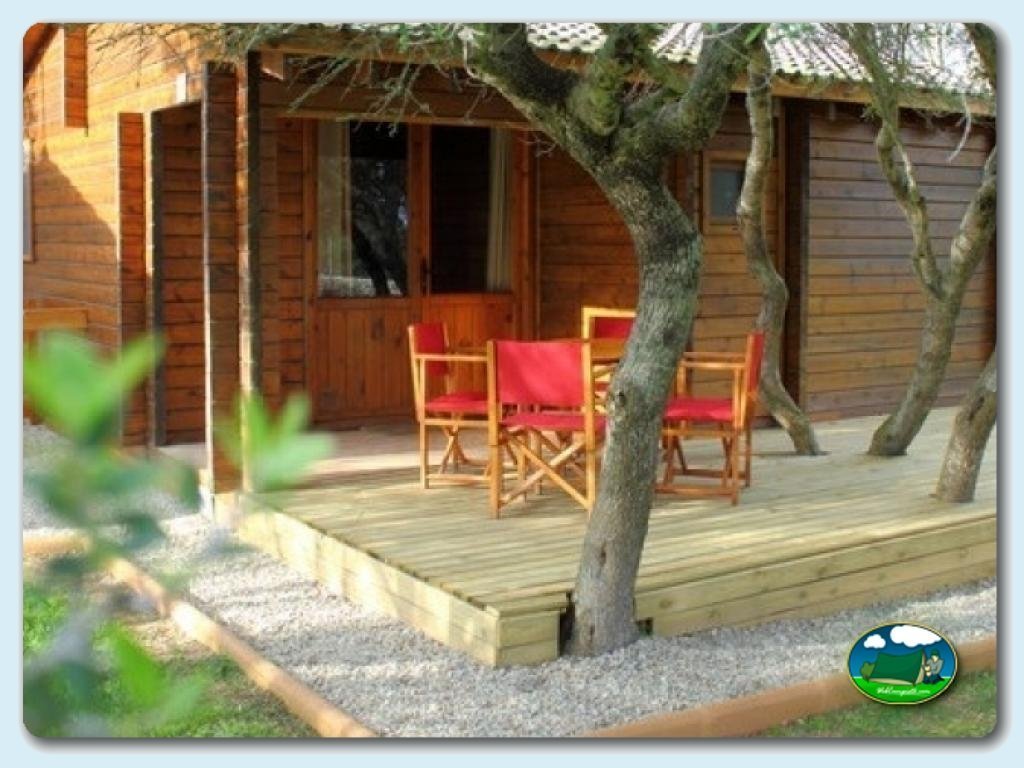 Chalet Mitjana 4/6P (***) en Camping Son Bou, España