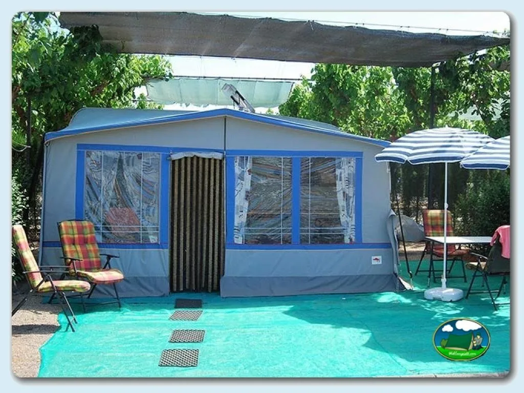 Mobil-home con parcela y sombrilla del Camping Bravoplaya, Ribera de cabanes (Castellón)
