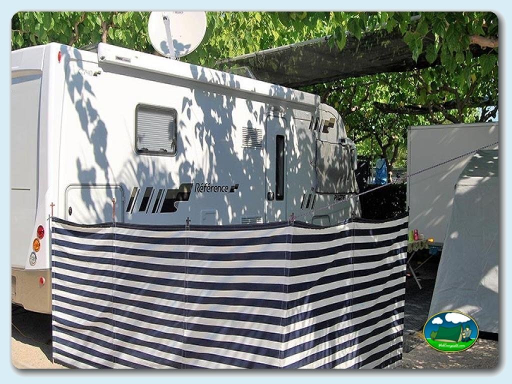 Parcelas Plata en Camping Bravoplaya, Castellón, España