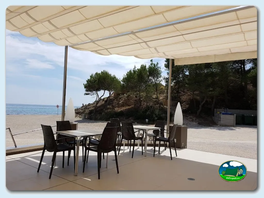 Camping Cala D`Oques en L'Hospitalet de l'Infant, Tarragona, Tarragona