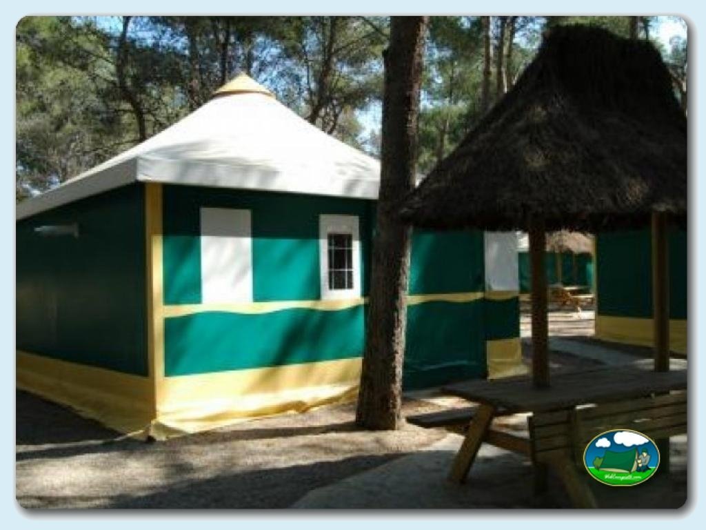 AP- Tienda Pagan en Camping La Torre del Sol, Tarragona, España