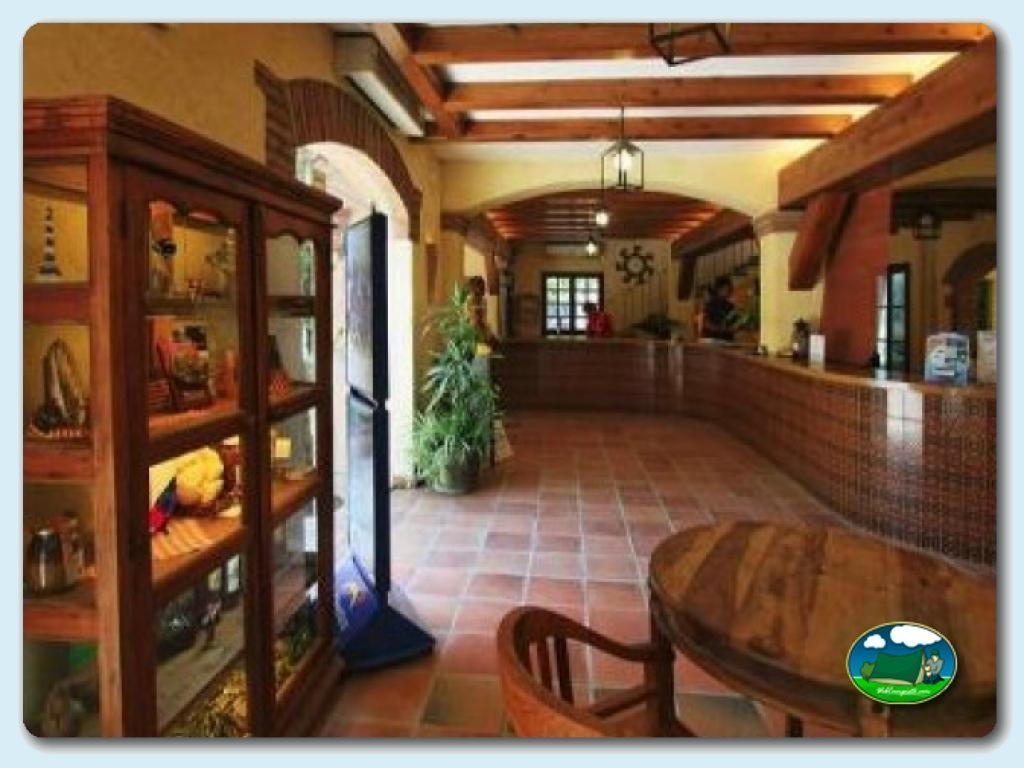 Recepci&oacute;n en Camping La Torre del Sol, Tarragona, España