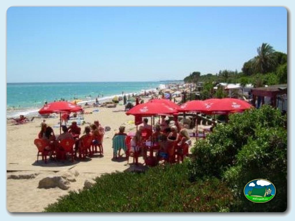 La Playa en Camping La Torre del Sol, Tarragona, España