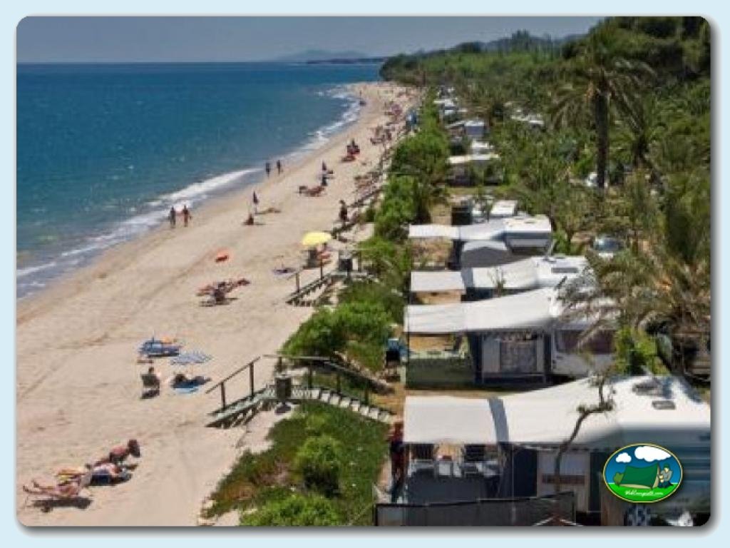 La Playa en Camping La Torre del Sol, Tarragona, España