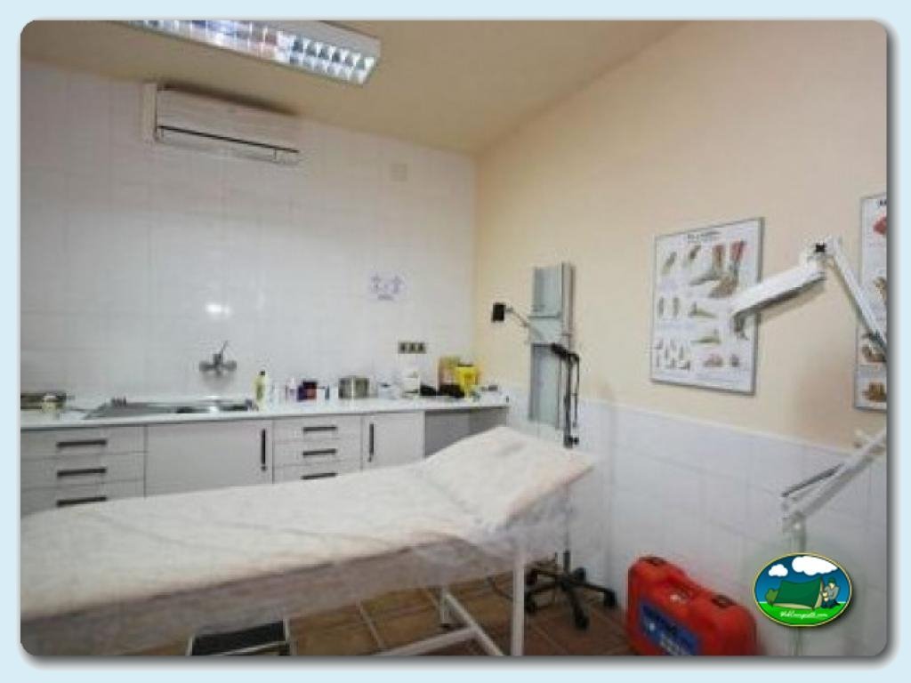 Centro m&eacute;dico en Camping La Torre del Sol, Tarragona, España