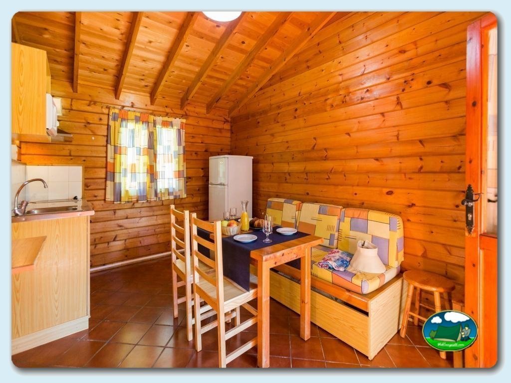 Bungalow Ponent en Camping La Llosa, Tarragona, España