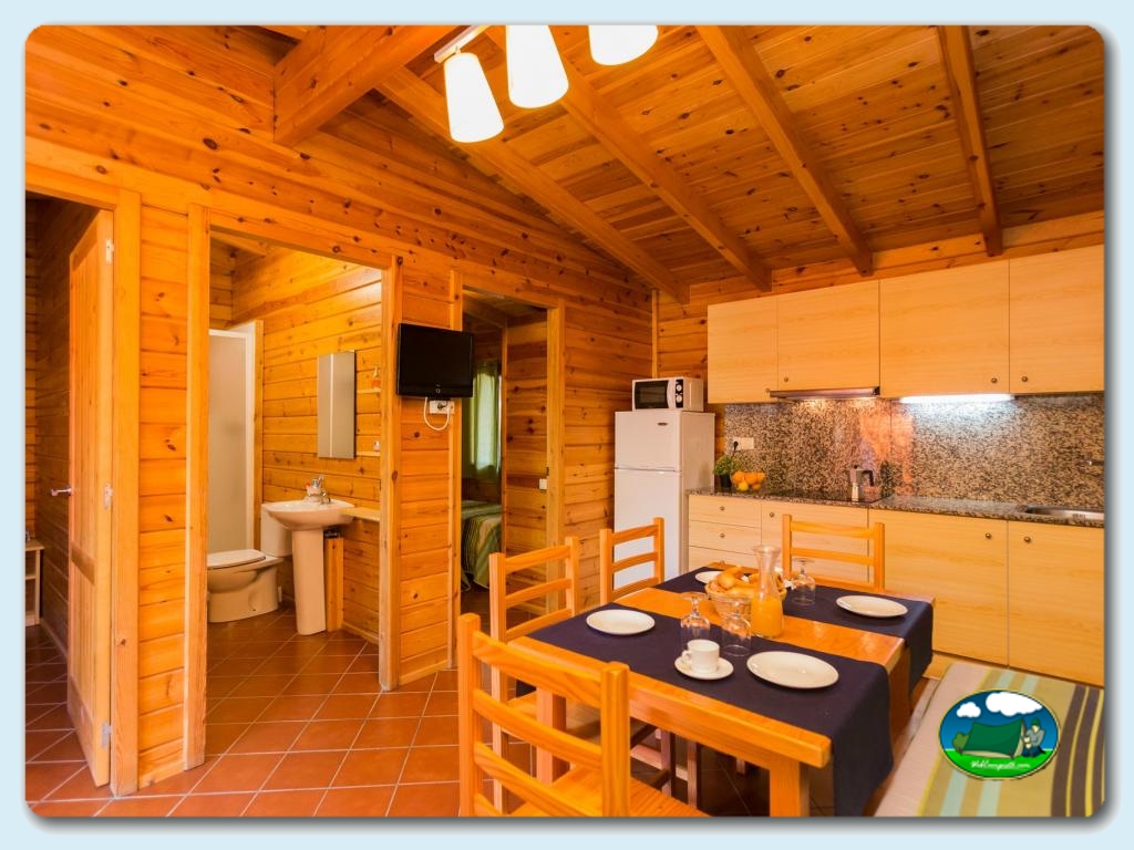 Bungalow Garbi en Camping La Llosa, Tarragona, España