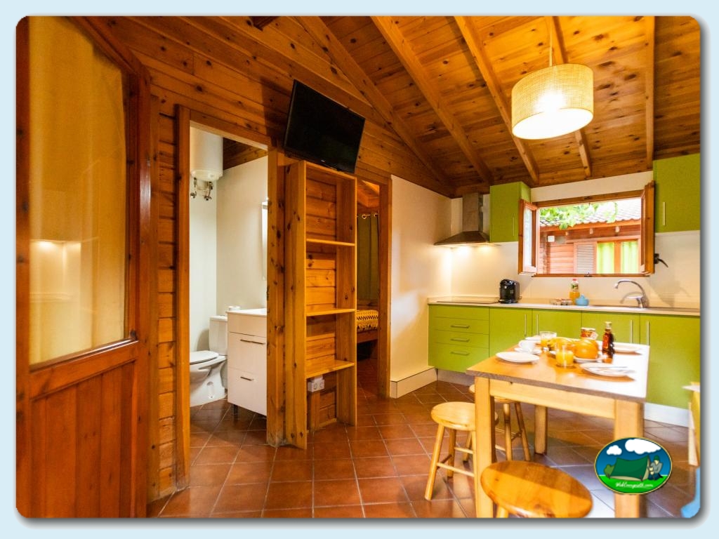 Bungalow Mestral en Camping La Llosa, Tarragona, España